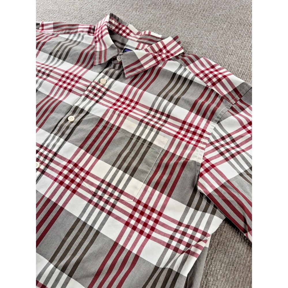 Patagonia Organic Cotton Men's Short Sleeve Red Plaid Button Up Shirt Large‎